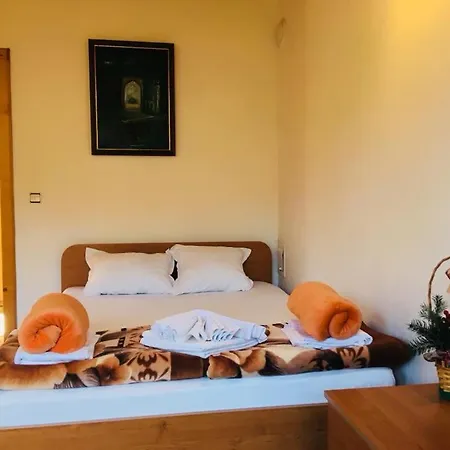 Guest house дара *
