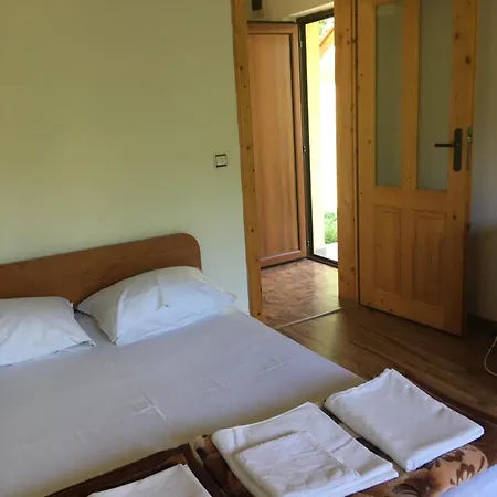 Guest house дара *